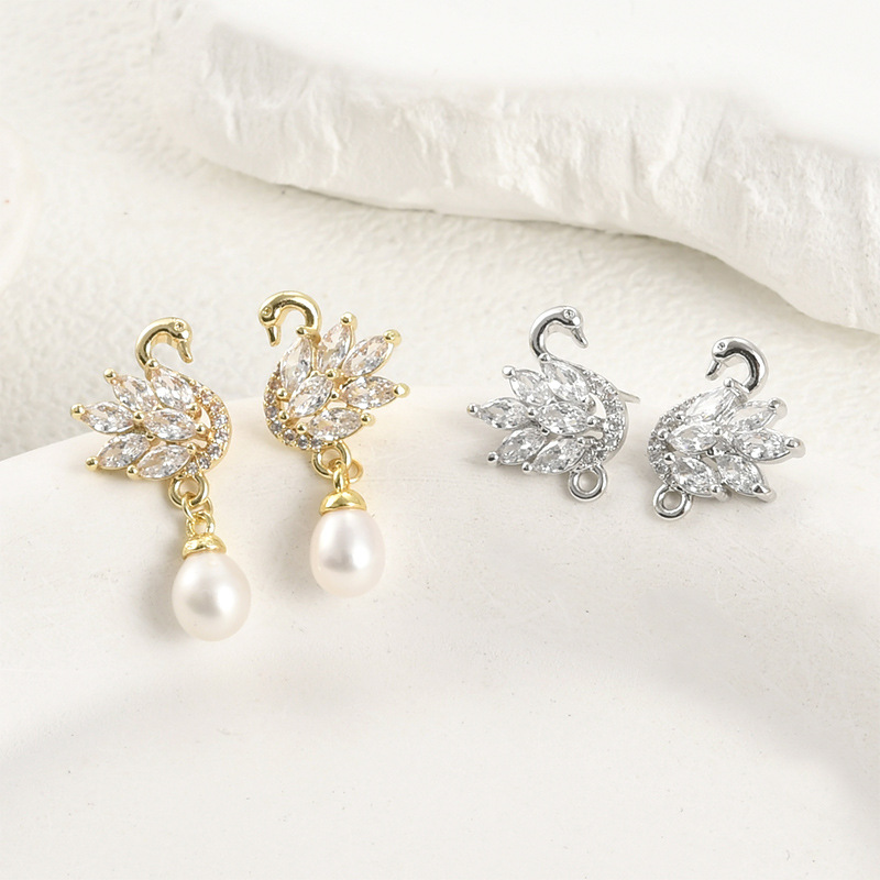 Pearl Earring Stud - 14k Electroplated Real Gold Color Retention