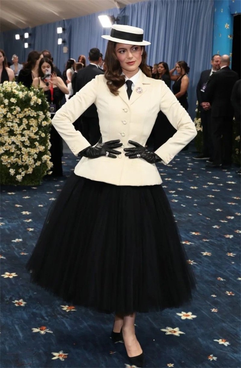 White Women Office Suits Skirt - Women Formal Wear Black recension och pris