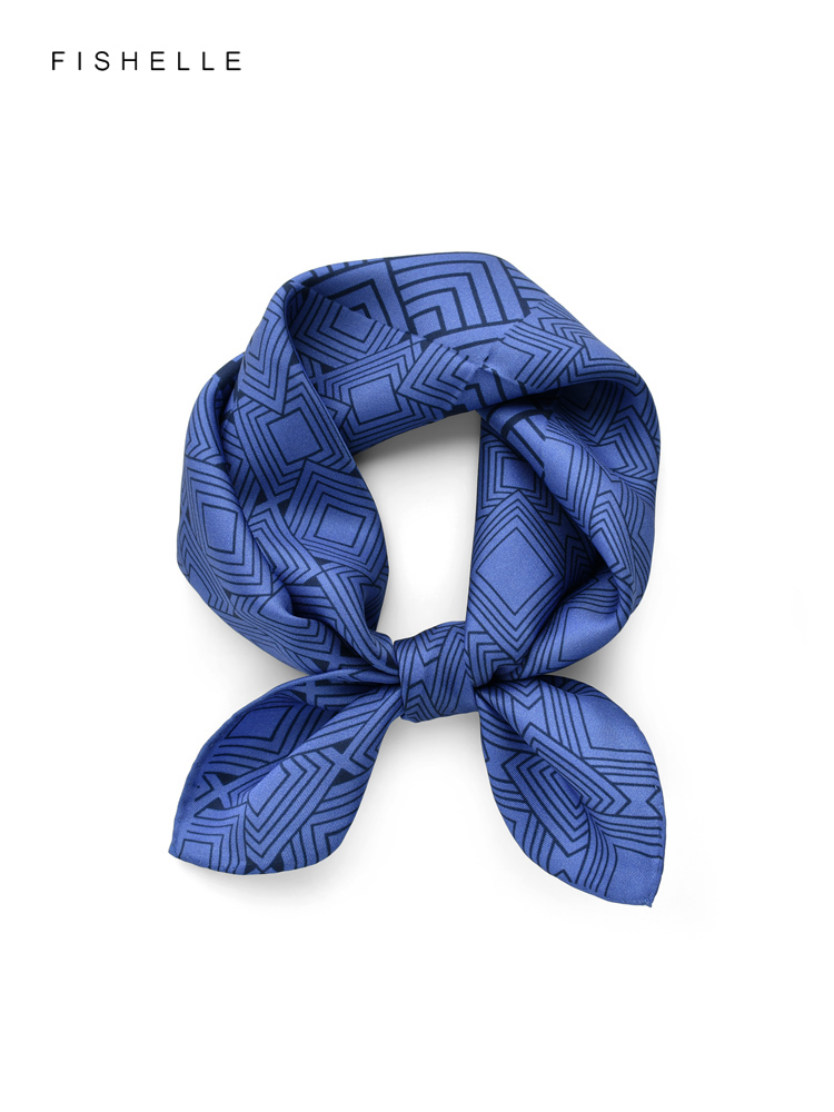 Geometric printed real silk tw - Scarf Silk Neck recension och pris