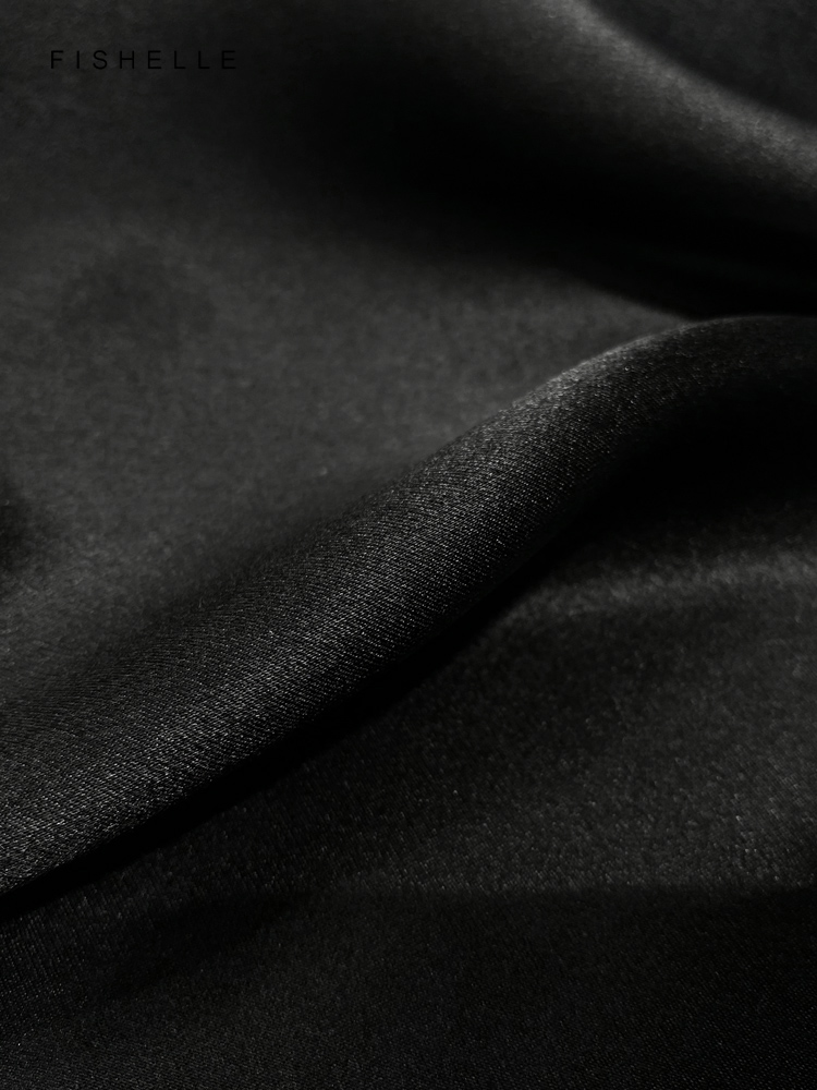 Solid color black pure silk sc - Scarf Silk Neck recension och pris