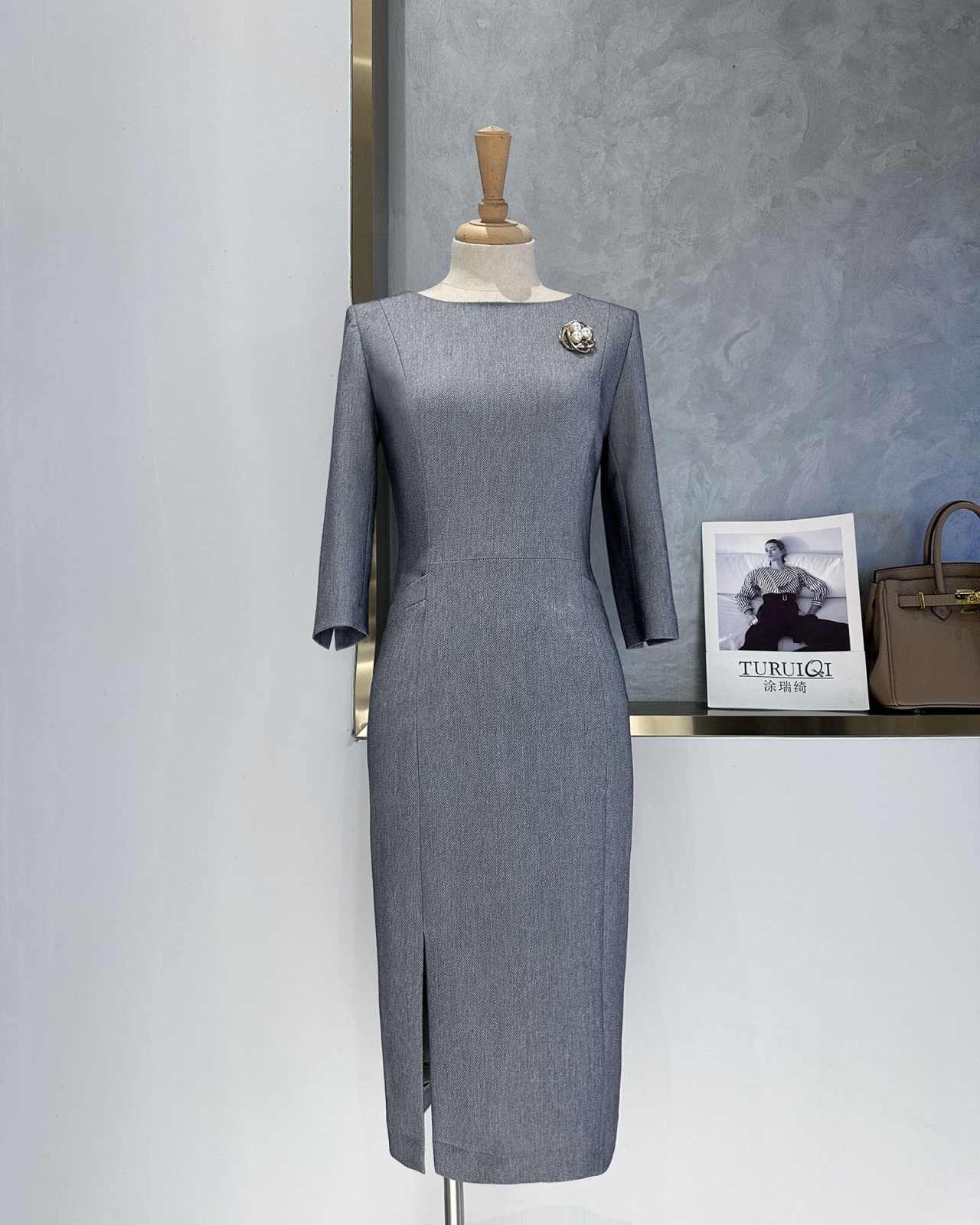 Elegant Grey Peplum Women Suit - Women Formal Wear For Conference recension och pris